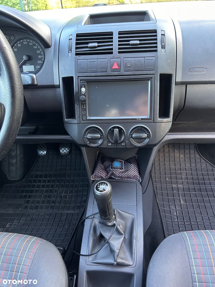 Volkswagen Polo 1.4 TDI Trendline - 14