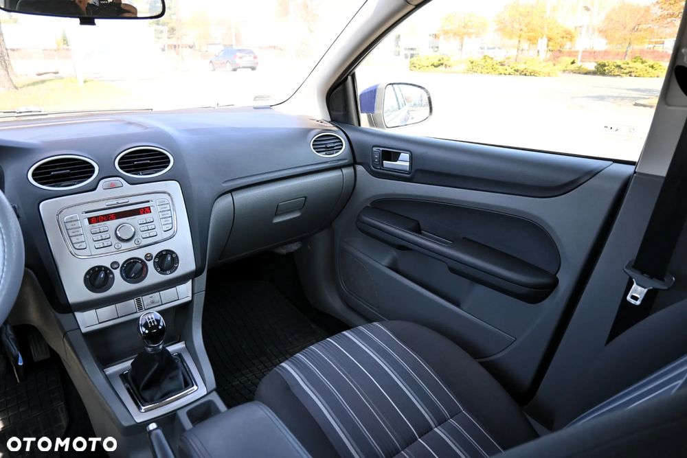 Ford Focus - 7
