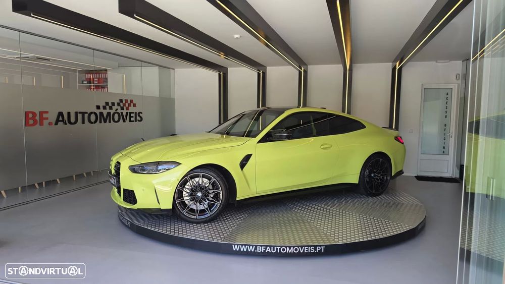 BMW M4 Competition - 3