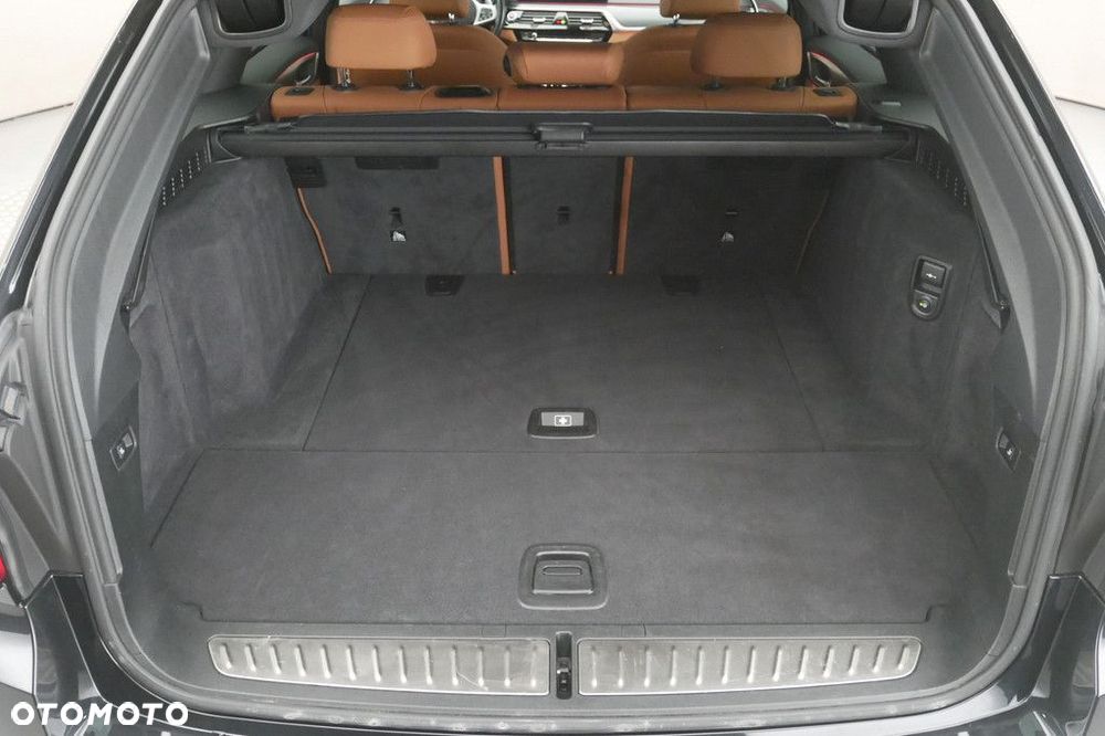 BMW Seria 5 - 16