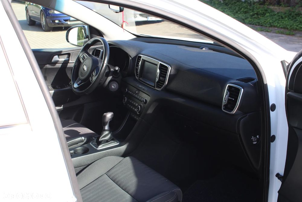 Kia Sportage 1.6 GDI L 2WD - 8