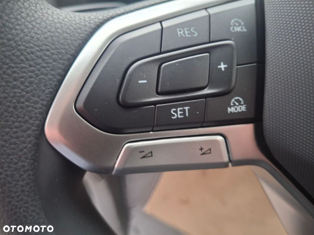 Volkswagen Crafter Skrzynia z plandeką - 25