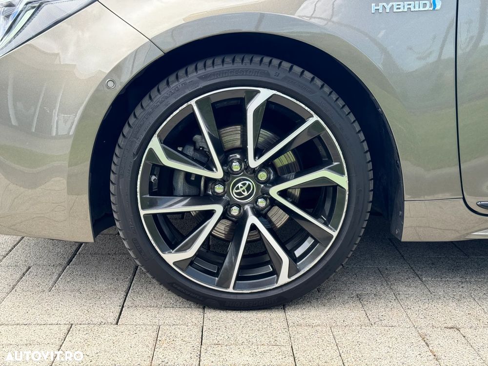 Toyota Corolla 2.0 Business Edition - 31