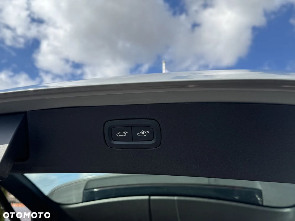 Volvo XC 90 B5 B AWD Plus Bright 7os - 16