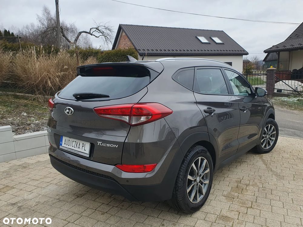 Hyundai Tucson 1.7 CRDI BlueDrive Comfort 2WD - 39