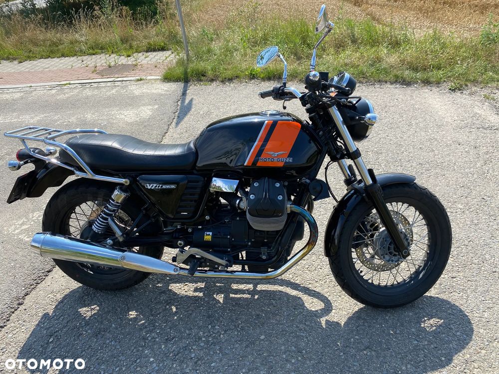 Moto Guzzi V7 - 2