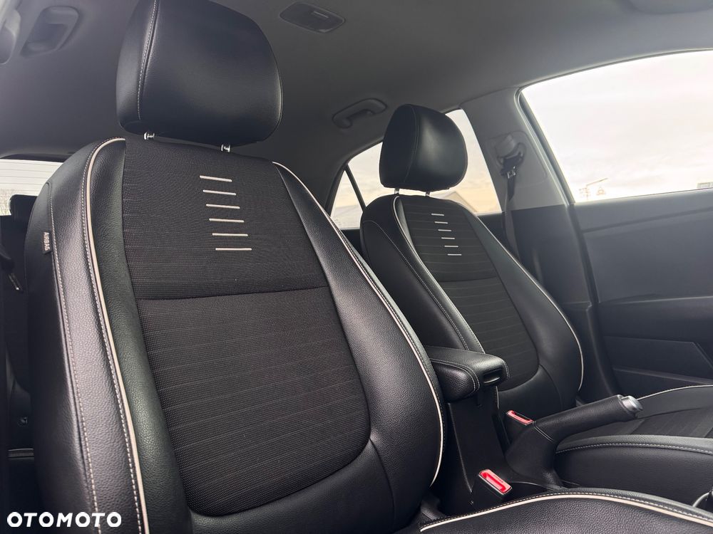 Kia Rio 1.0 T-GDI 120 DCT7 GT Line - 31