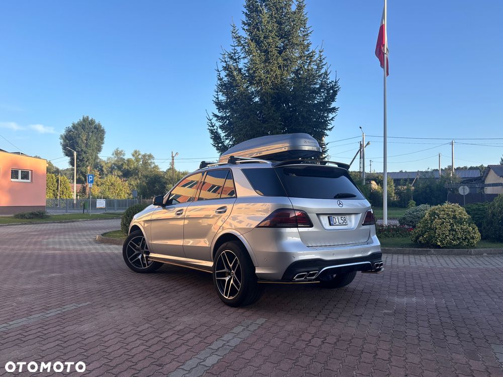 Mercedes-Benz GLE 400 4Matic 9G-TRONIC AMG Line - 3