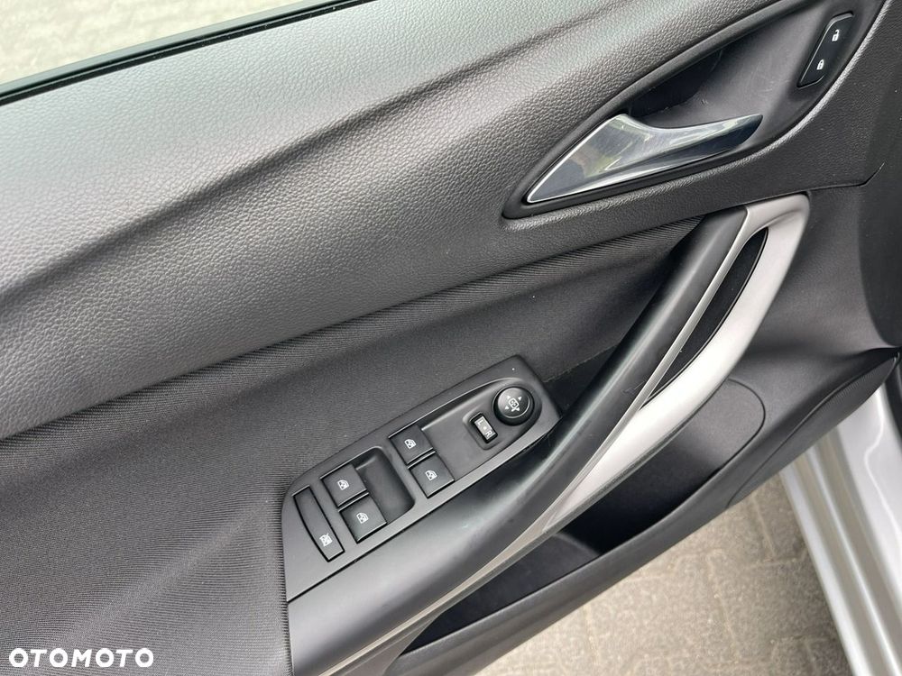 Opel Astra - 19