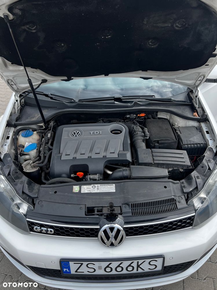 Volkswagen Golf - 12