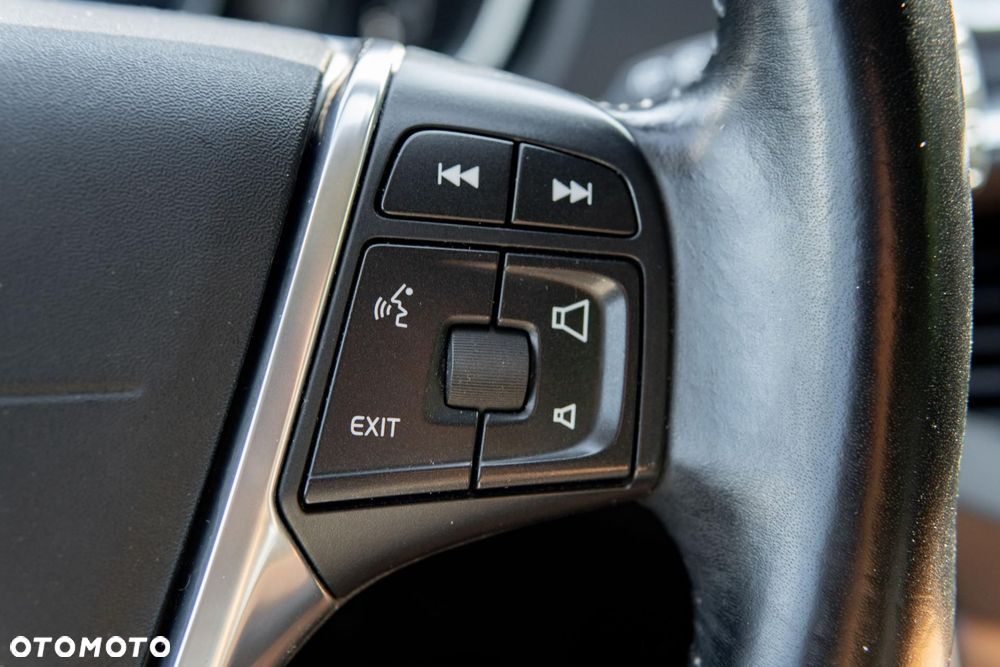 Volvo V40 T4 Powershift Summum - 28