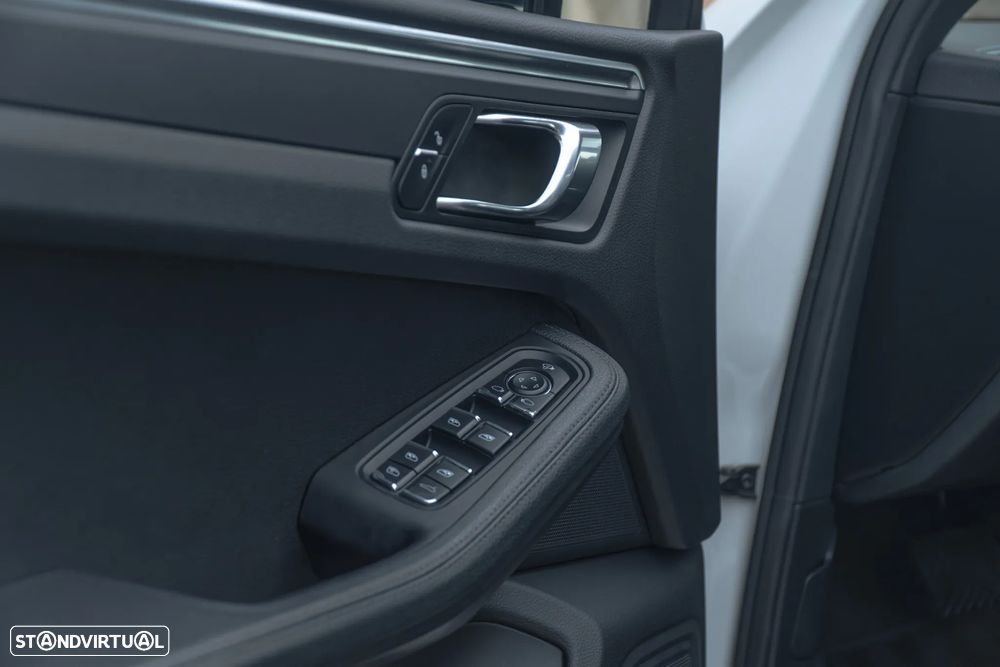 Porsche Macan - 15