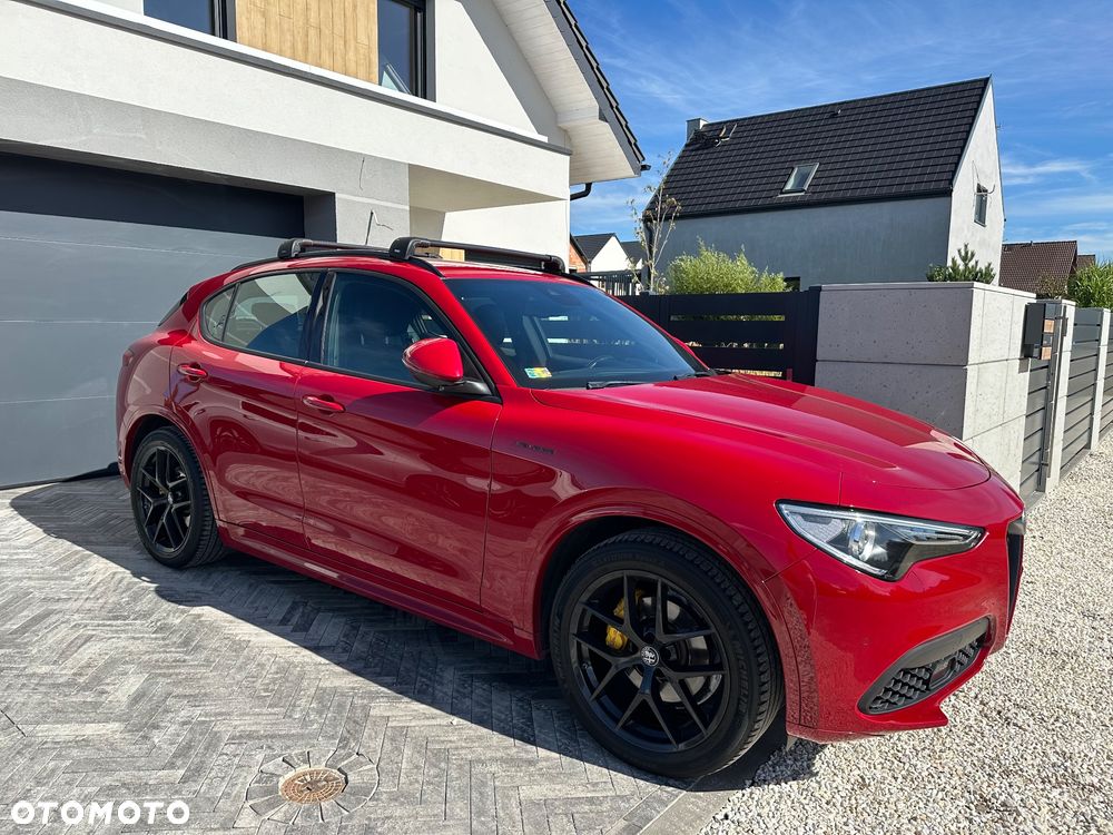 Alfa Romeo Stelvio 2.0 Turbo Veloce Q4 - 2