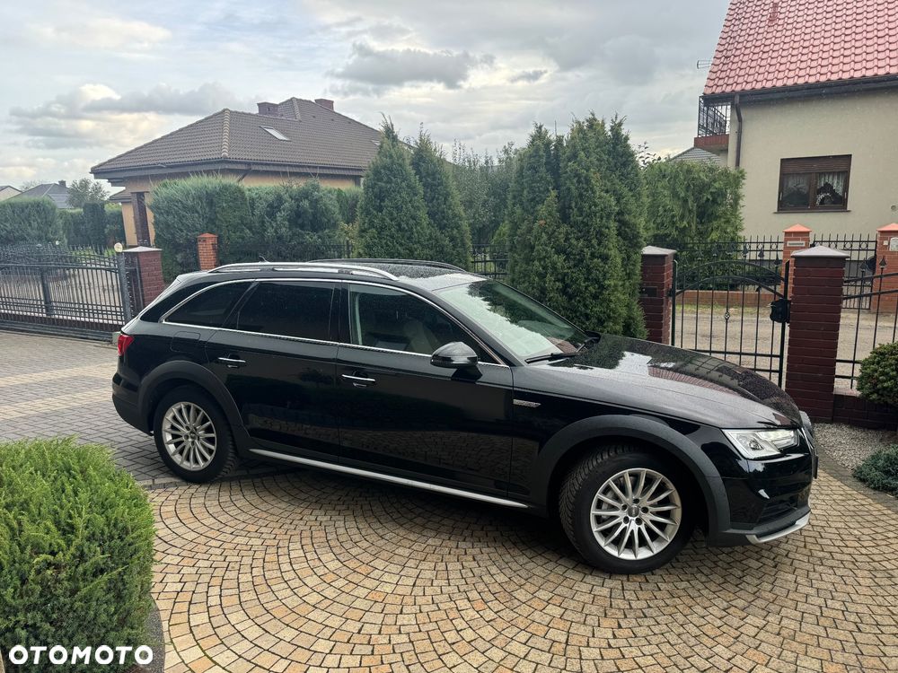 Audi A4 Allroad - 40
