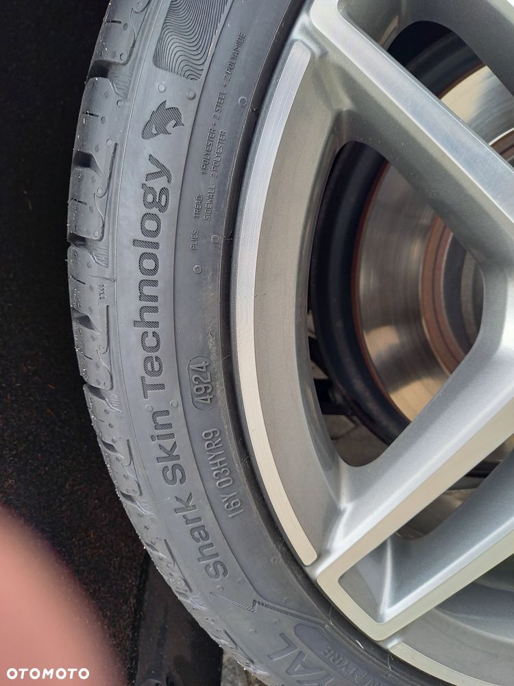 Mercedes-Benz Klasa E 250 Coupe 7G-TRONIC - 12