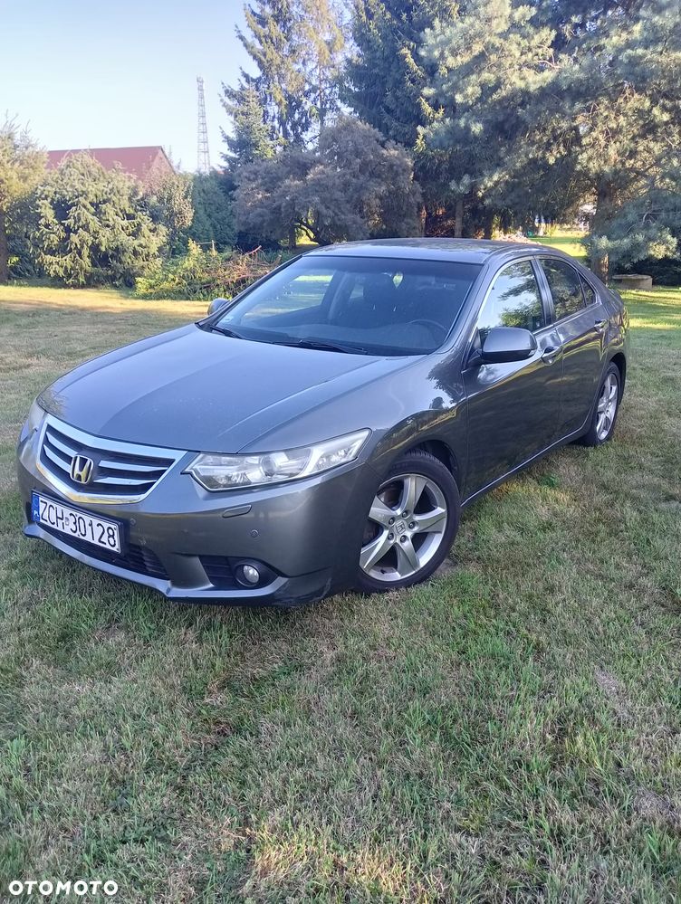 Honda Accord - 1