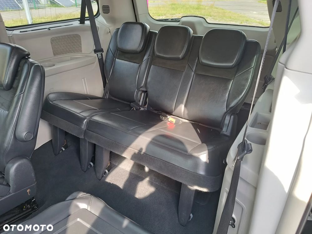 Chrysler Grand Voyager 2.8 CRD Automatik Limited - 14