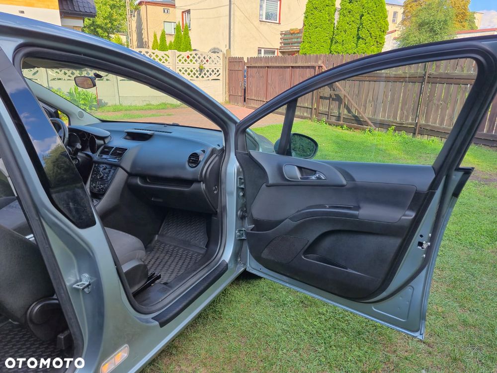 Opel Meriva - 16