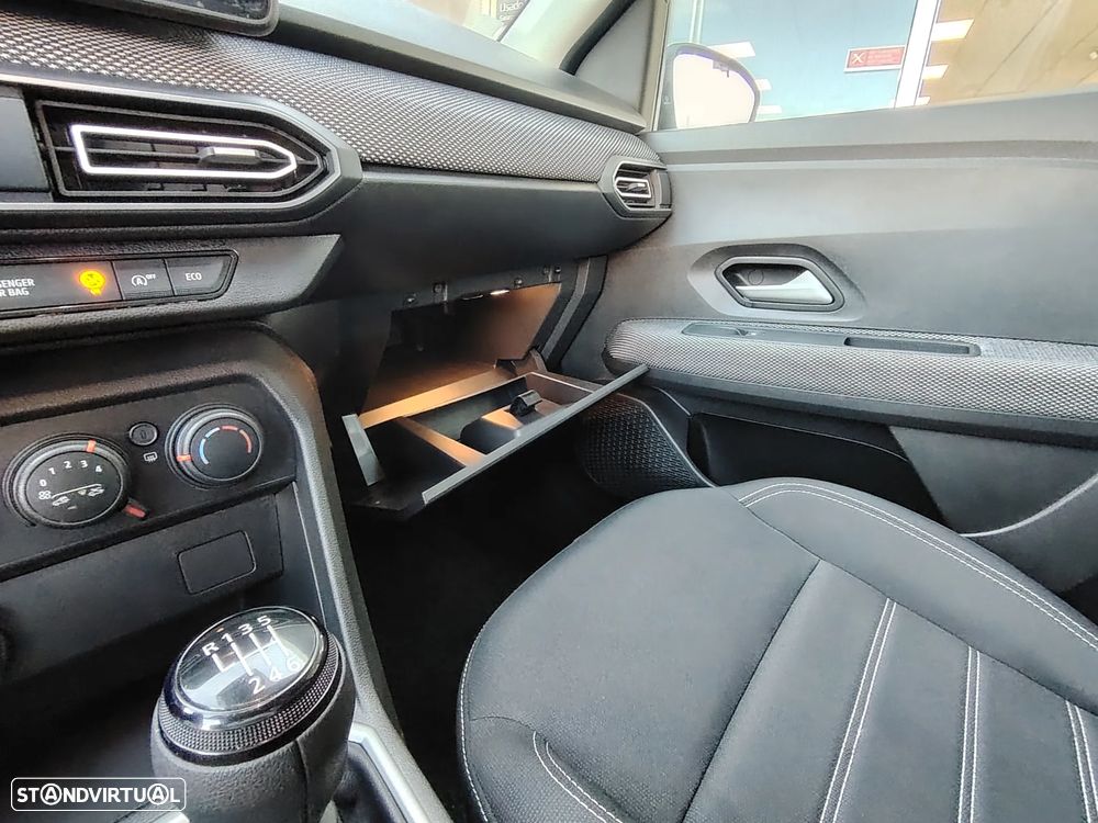 Dacia Jogger 1.0 ECO-G Expression 7L Bi-Fuel - 19