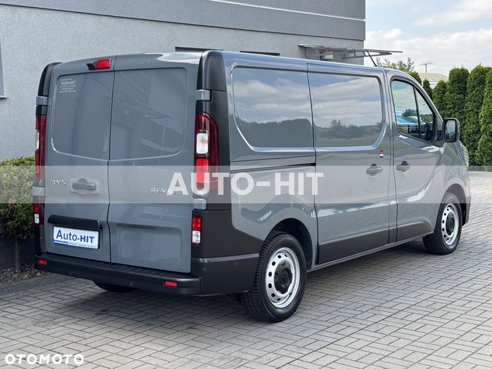 Renault Trafic - 13