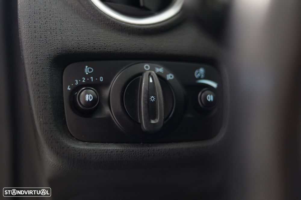 Ford Fiesta 1.5 TDCi Trend - 18