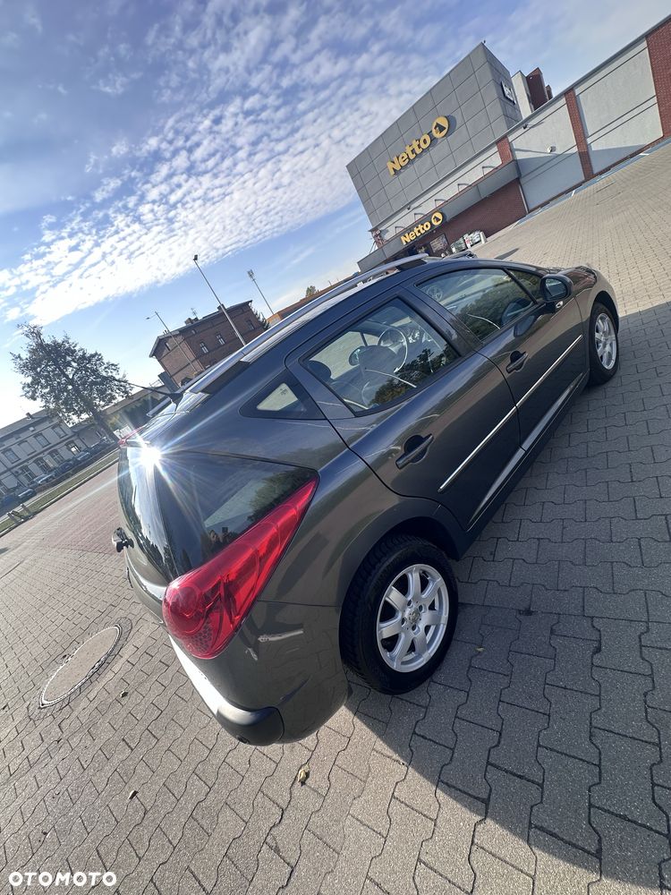 Peugeot 207 - 4
