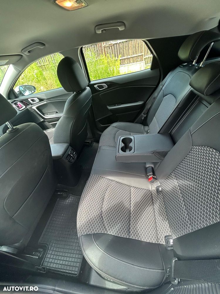 Kia XCeed 1.6 GDI DCT6 OPF SPIRIT - 16