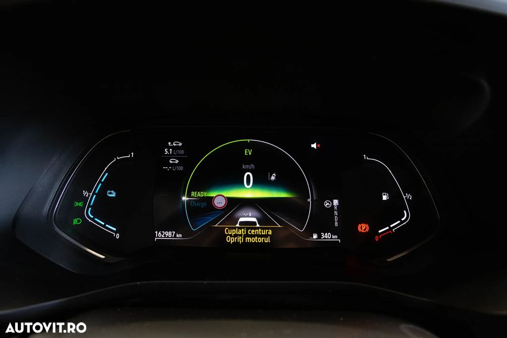 Renault Arkana E-TECH 145 Evolution - 23