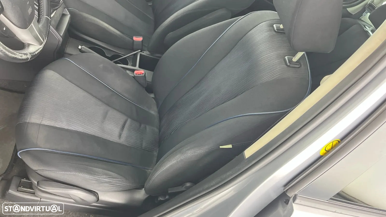 Mazda 5 MZR-CD 1.6 Superior Wagon - 9