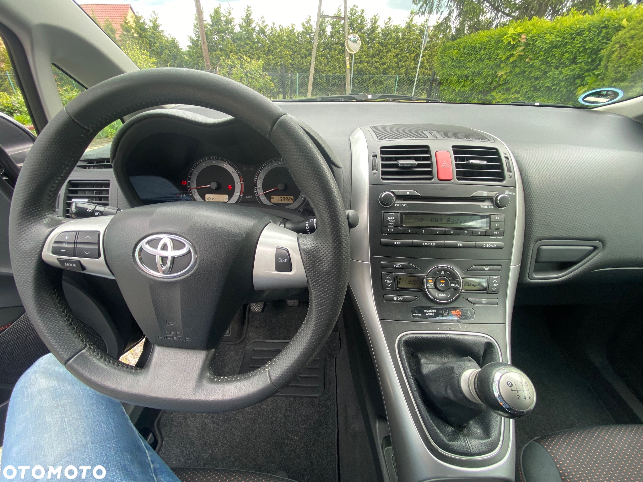 Toyota Auris 1.6 Club - 16