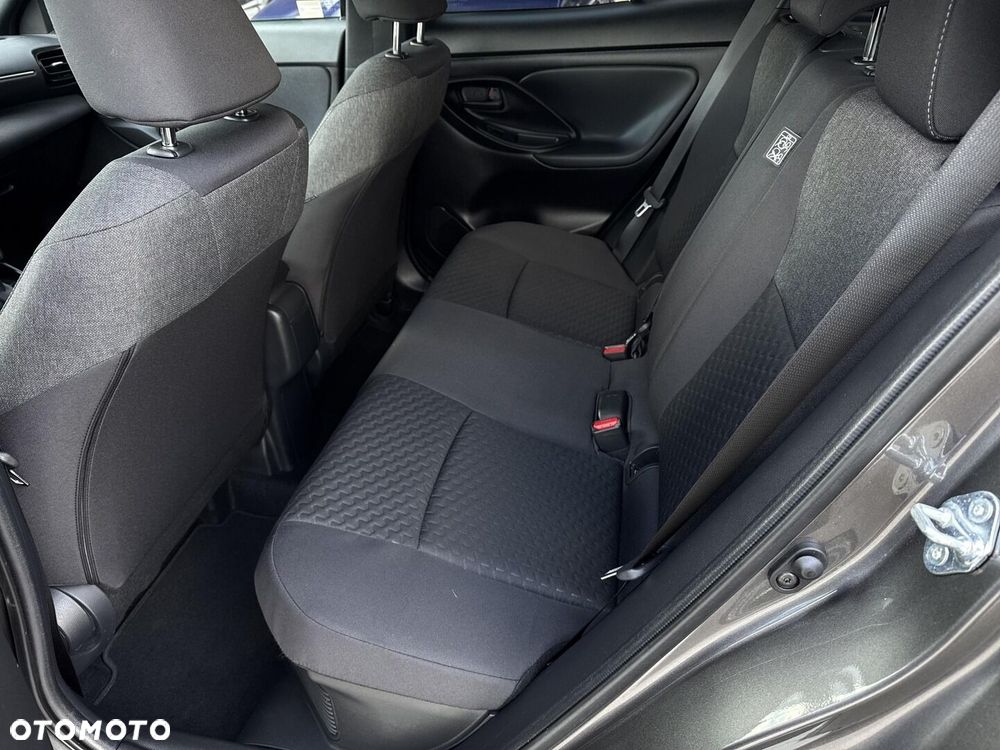 Toyota Yaris Cross Hybrid 1.5 Style AWD - 33