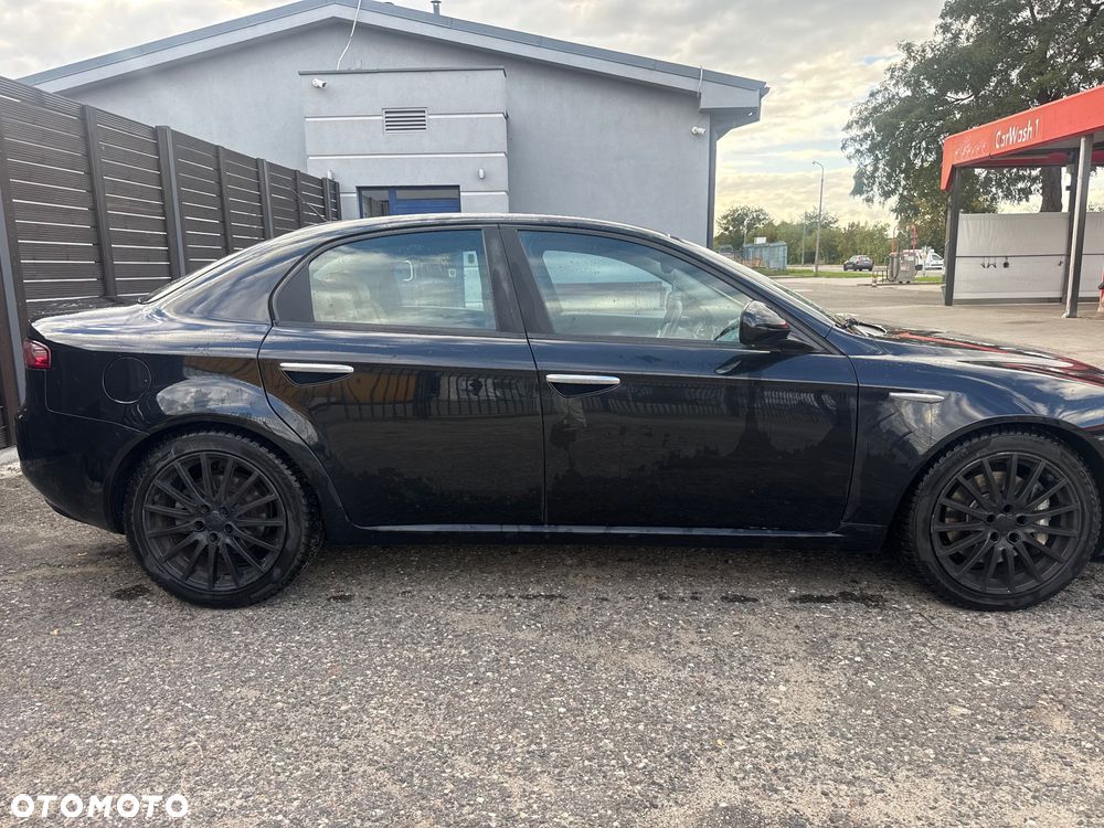 Alfa Romeo 159 3.2JTS Q4 ti - 1