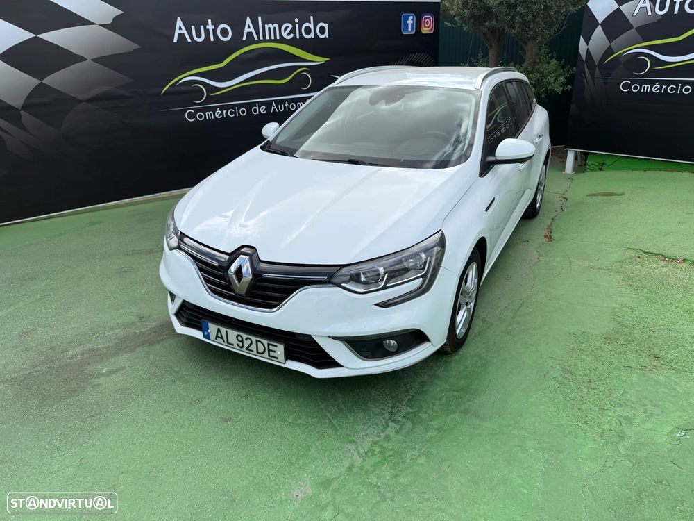 Renault Mégane Sport Tourer 1.5 dCi Intens - 1