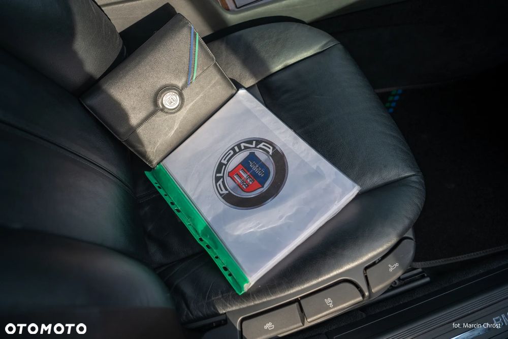 BMW Seria 7 728i L - 24