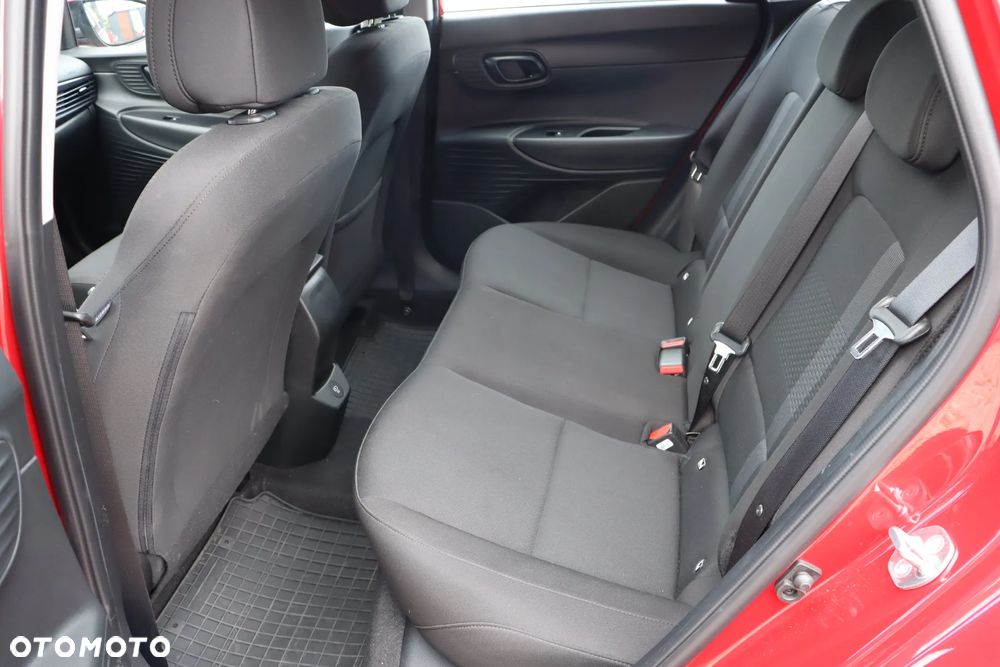 Hyundai i20 1.2 Modern - 12