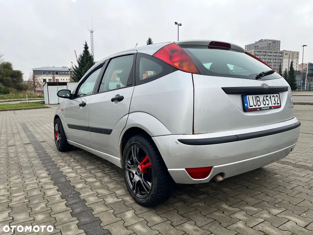 Ford Focus 1.8 TDDi Comfort - 10