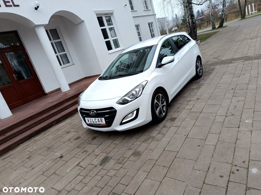 Hyundai i30 blue Kombi 1.6 GDi Style - 20