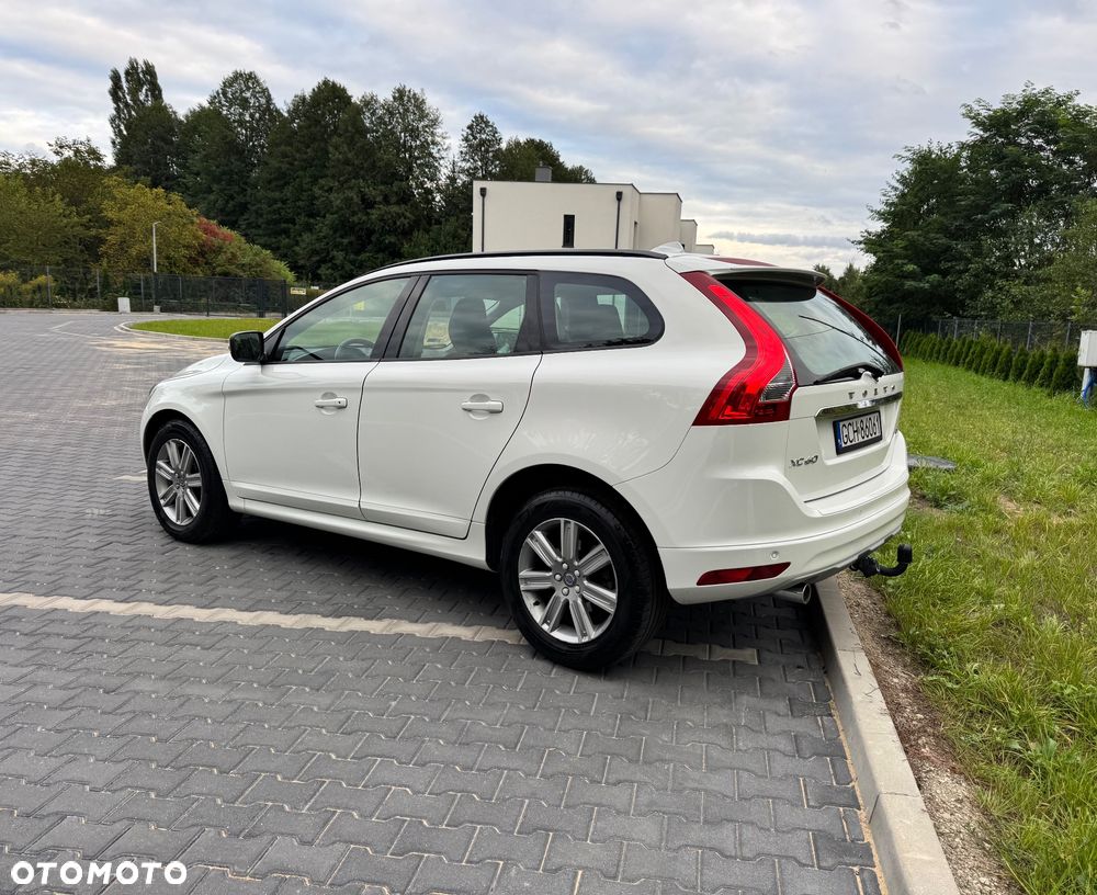 Volvo XC 60 D3 Drive-E Summum - 4