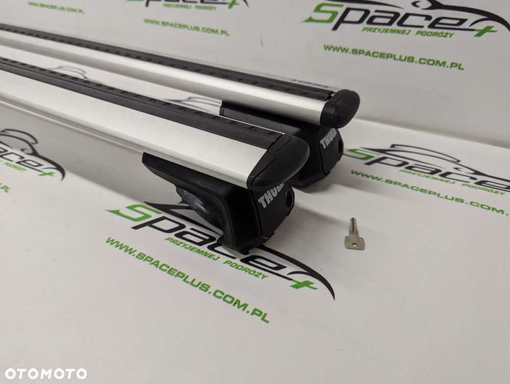 Bagażnik dachowy Thule: belki 711200 + Stopy 7104 Na otwarte relingi - 1