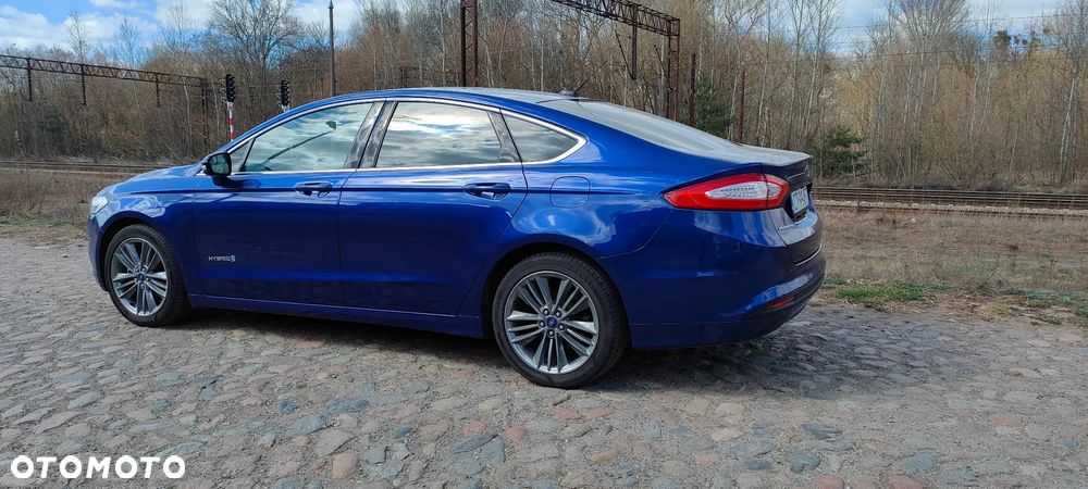Ford Mondeo - 1