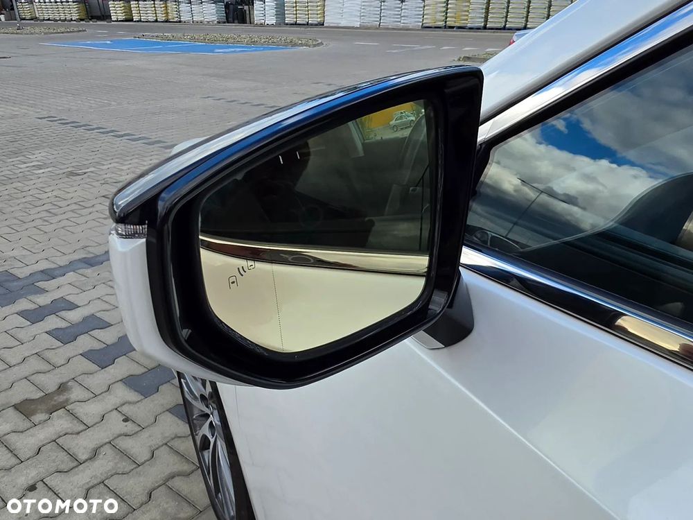 Lexus ES 300h Business Edition + - 10