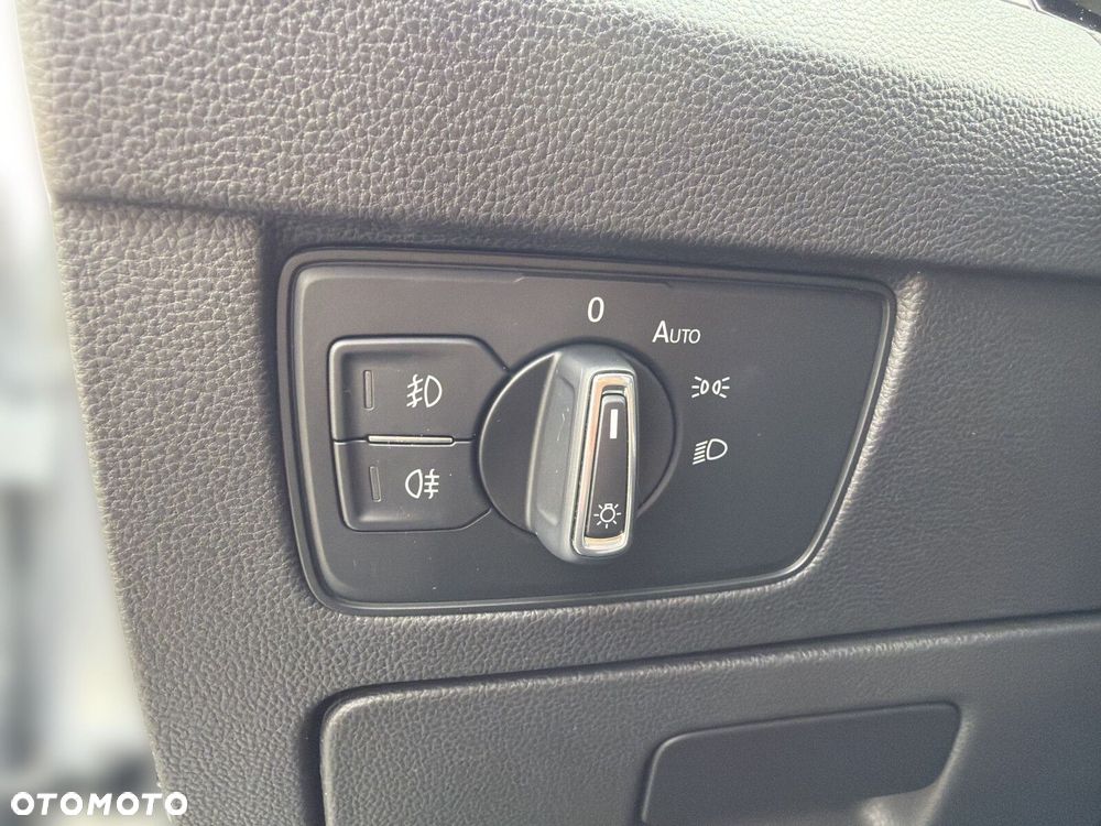 Volkswagen Passat - 23