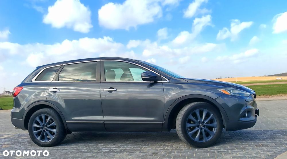 Mazda CX-9 - 1