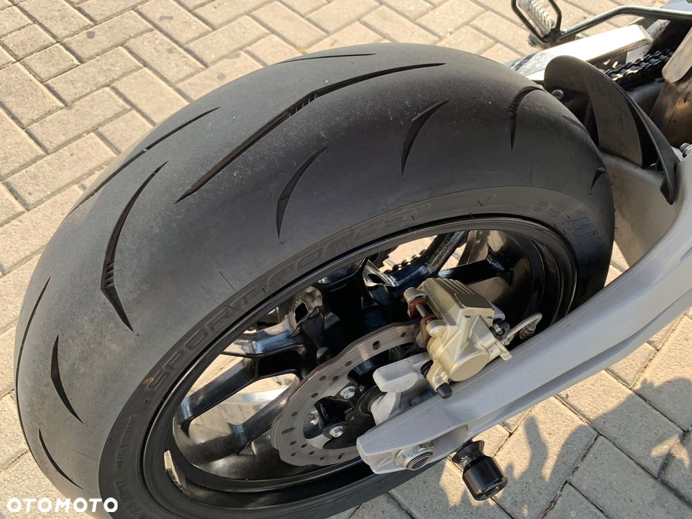 Aprilia Dorsoduro - 14