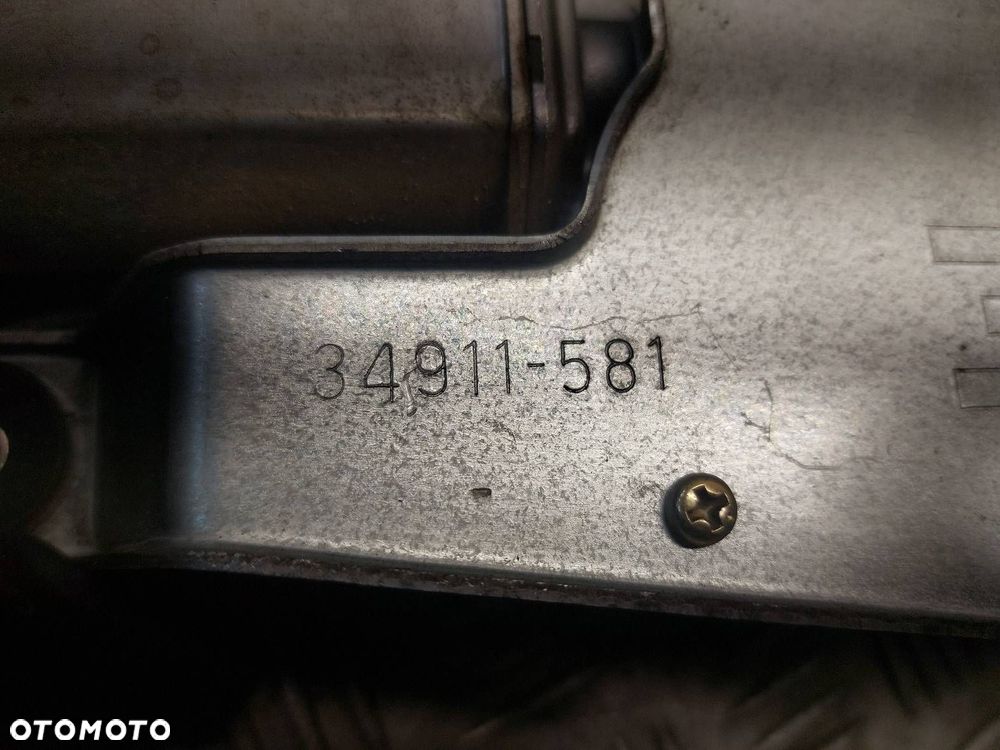 SILNICZEK WYCIERACZKI TYŁ + RAMIĘ SUBARU FORESTER I LIFT 34911-581 - 2