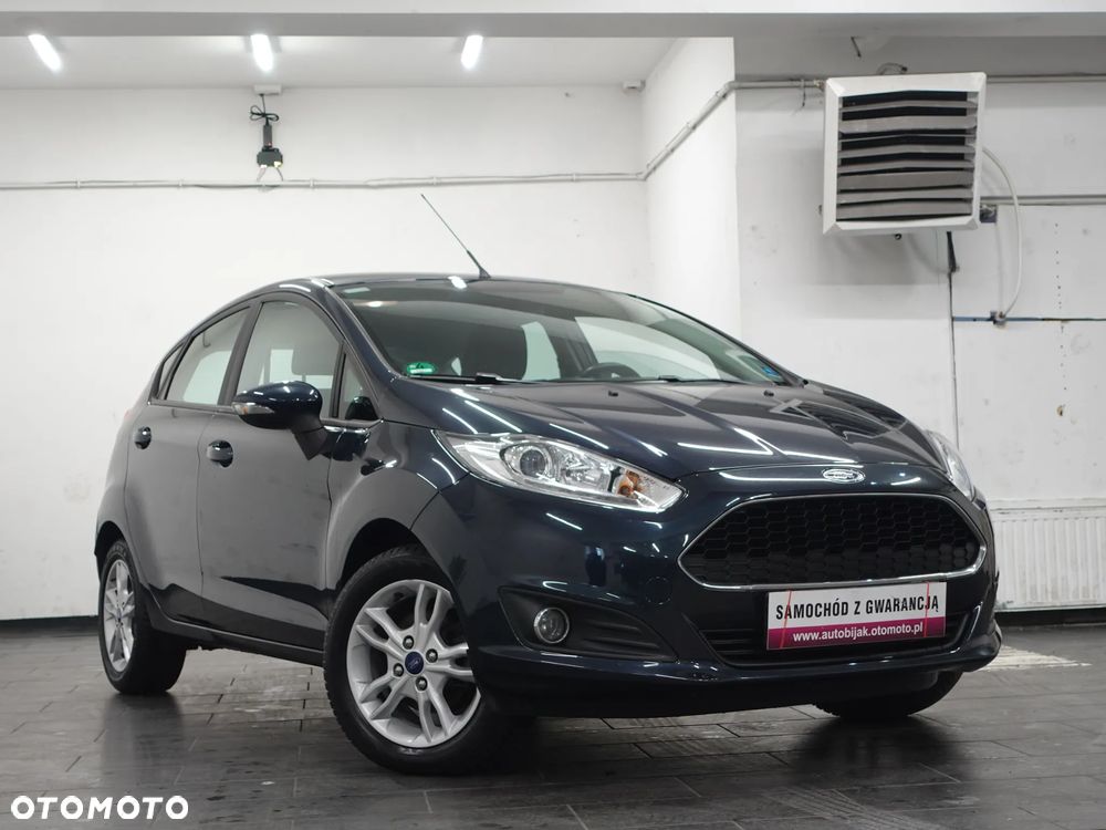 Ford Fiesta 1.0 Celebration - 13