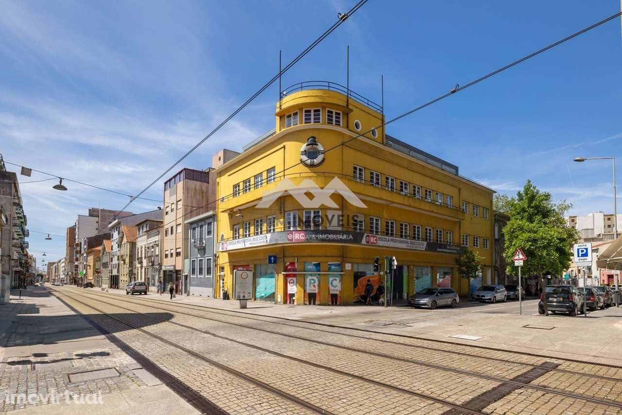 Serviços | Escritórios | Brito Capelo | Metro | Matosinhos Sul - Grande imagem: 3/50