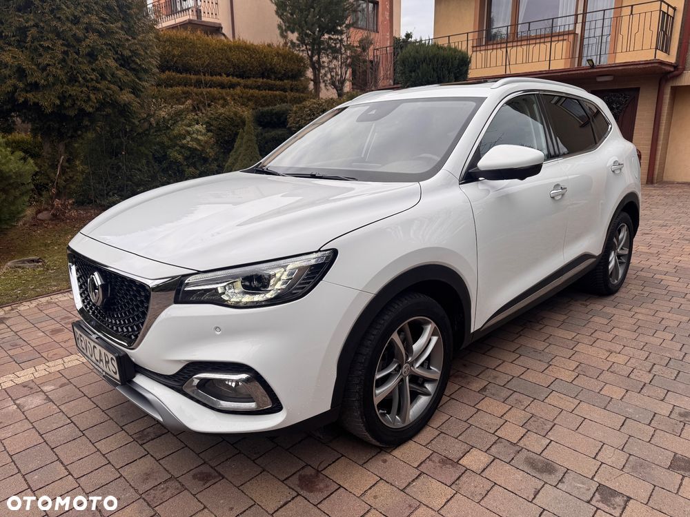 MG EHS Luxury - 6