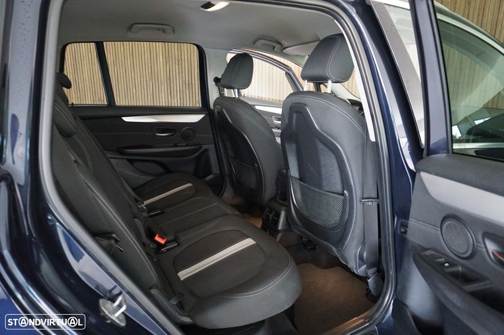 BMW 216 Active Tourer d Line Sport Auto - 13
