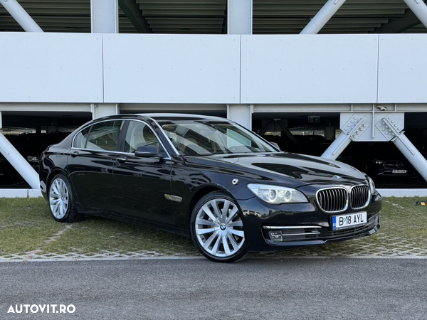 BMW Seria 7 740Li